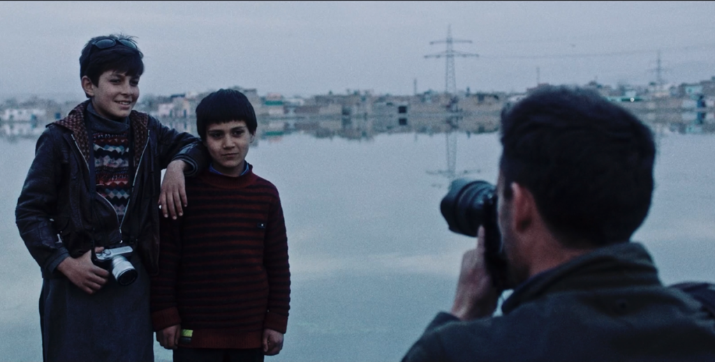 When Pomegranates Howl When Pomegranates Howl