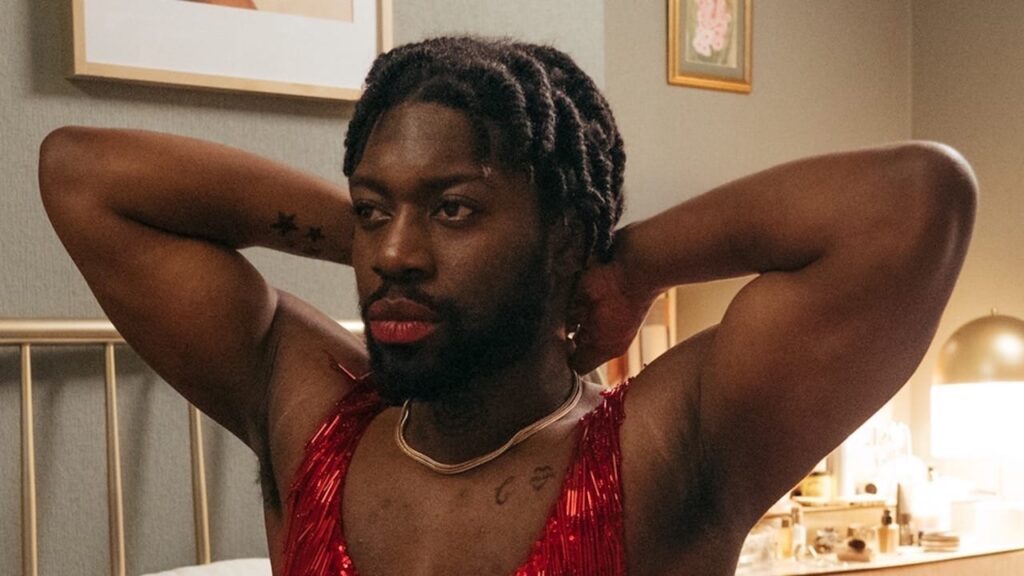 pretty red dress1 Pretty Red Dress pretty red dress1 Pretty Red Dress