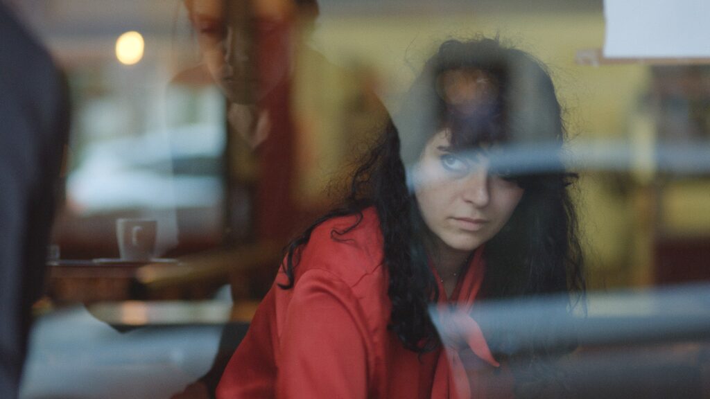 les chenilles still Les Chenilles