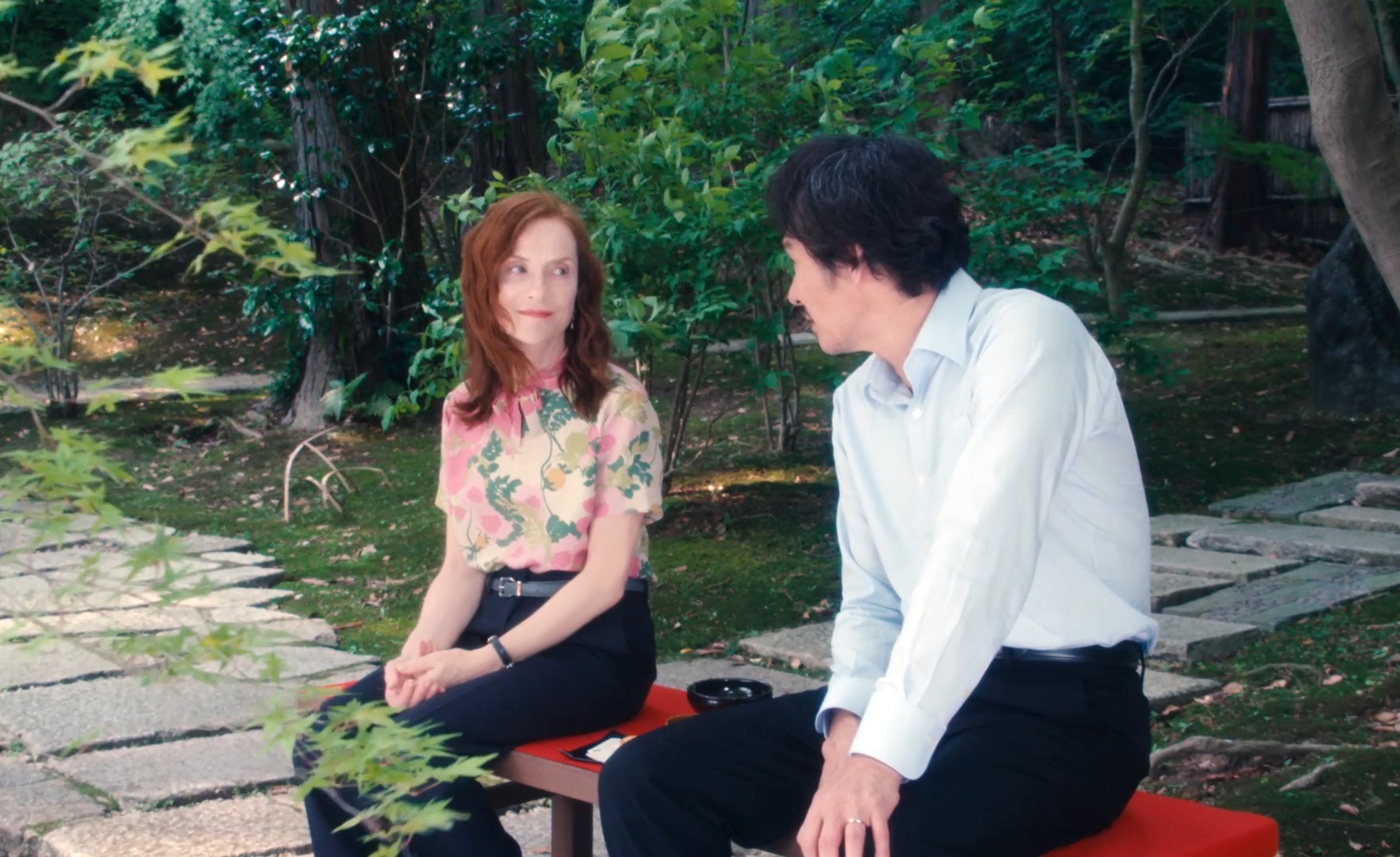Sidonie au Japon / Sidonie in Japan film review