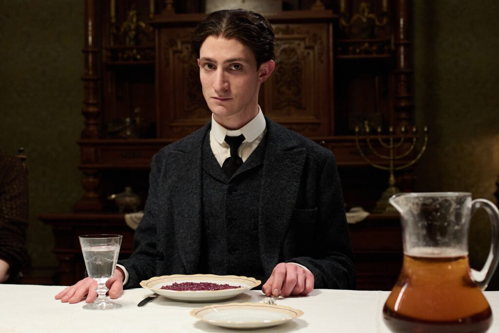 final Idan Weiss as Franz Franz