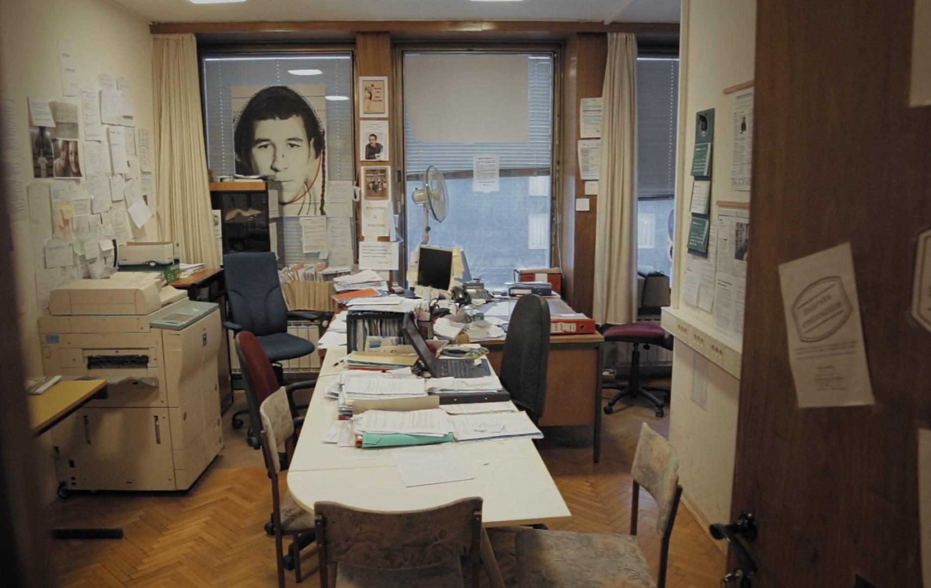 9695cd7d-51b9-4ac0-a5b6-131fa2a1d689