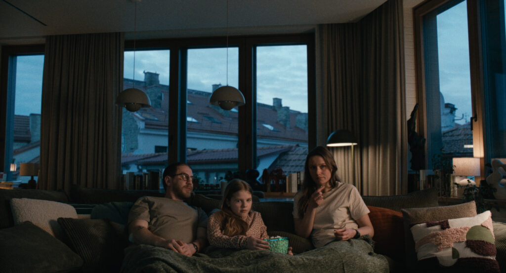 DDtW key still 1 How to Divorce During the War