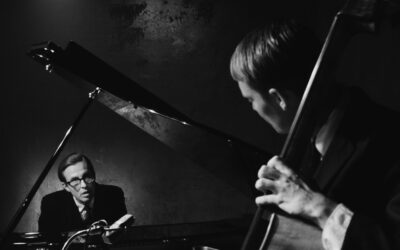 Everybody Digs Bill Evans